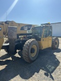 CAT TL1055 TELEHANDLER W/OUTRIGGER