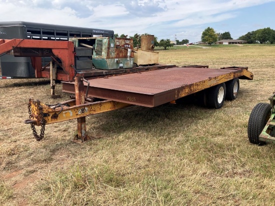 20' TRAILER W/ 4' DOVETAIL