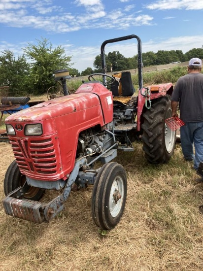 MAHINDRA 35AP TRACTOR AND BRUSH HOG