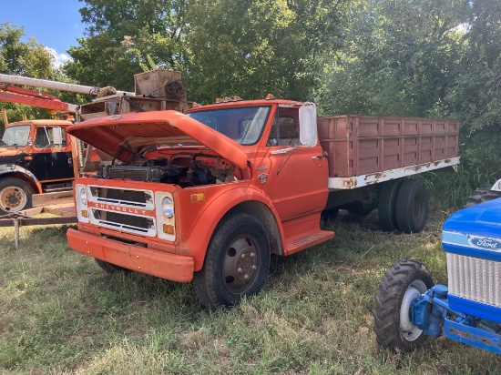 1968 CHEVY DUMP TRUCK