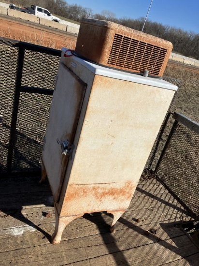 GENERAL ELECTRIC REFRIDGERATOR
