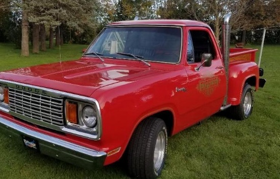 1978 Dodge D150 Lil Red Express TITLE DELAY