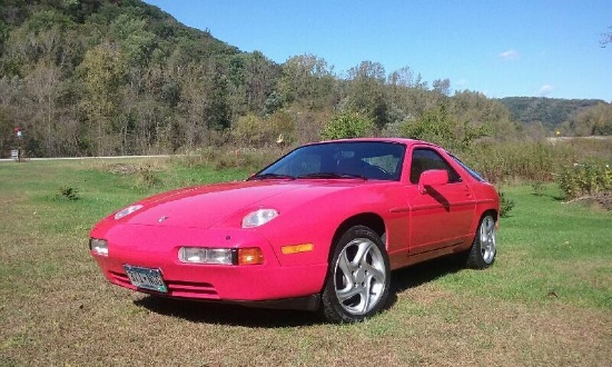 1988 Porsche 928 S4