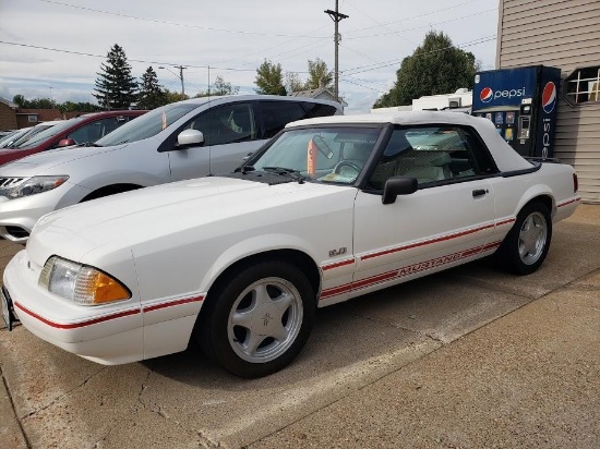 1993 Ford Mustang Convertible LX