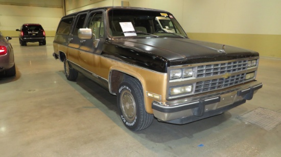 1991 CHEVROLET SUBURBAN R1500