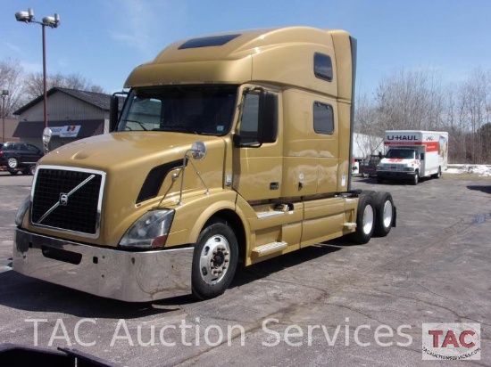 2011 Volvo VNL780