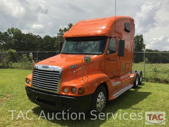 2009 Freightliner ST120