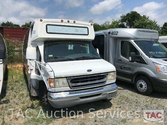 2001 Ford E-450 Turtle Top Terra Transport 24 Passenger Bus