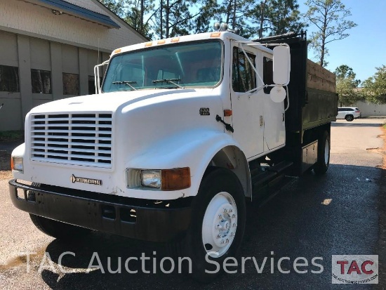 2001 International 4700