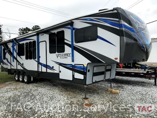 2018 Forrest River Vengeance Touring Edition Toy Hauler 381L12-6