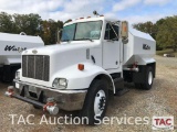 2000 Peterbilt 330