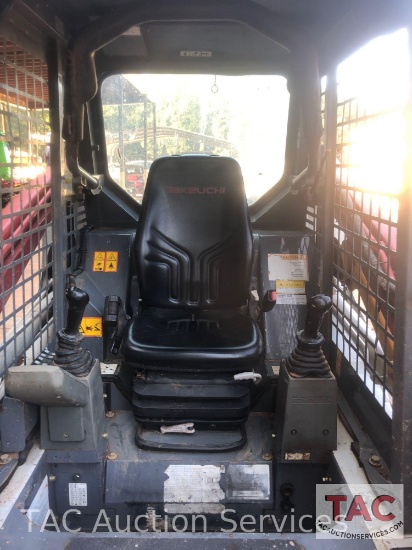 2015 Takeuchi TL8