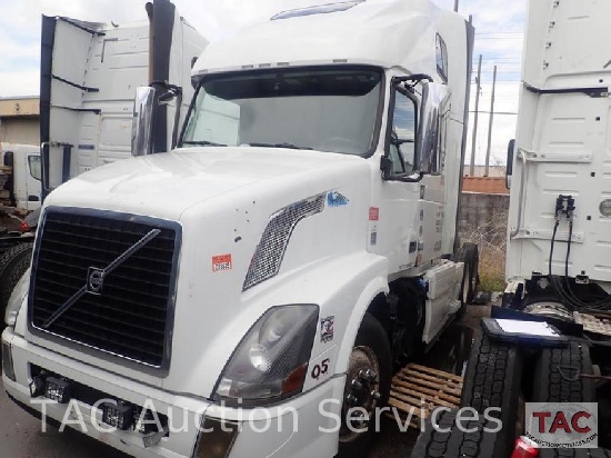 2016 Volvo VNL64T