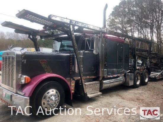 2001 Peterbilt 379 with 2001 Cottrell Trailer