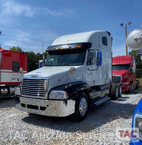 2010 Freightliner Century