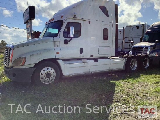 2010 Freightliner Cascadia INOP