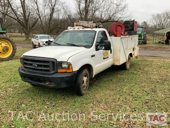 2000 Ford F-350 Super Duty Service Truck