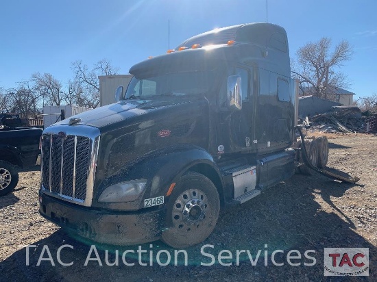 2012 Peterbilt 587