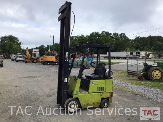 Clark GCS15 Forklift