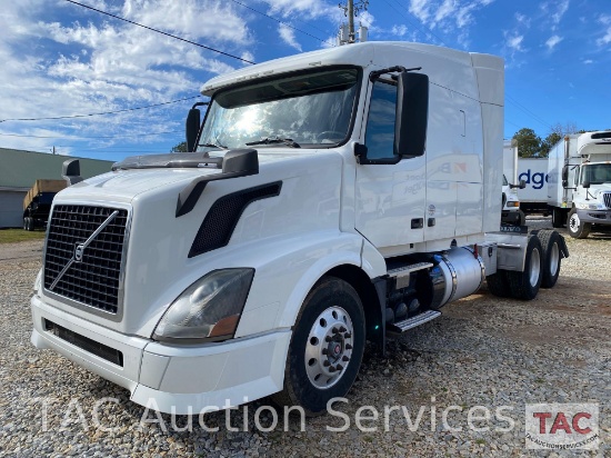 2015 Volvo VNL