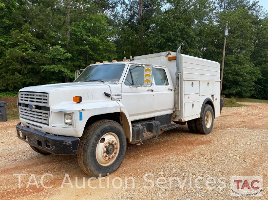 1991 Ford F800 Service Truck