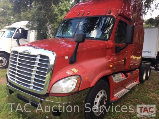 2011 Freightliner Cascadia 125