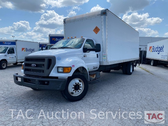 2013 Ford F-750 Box Truck