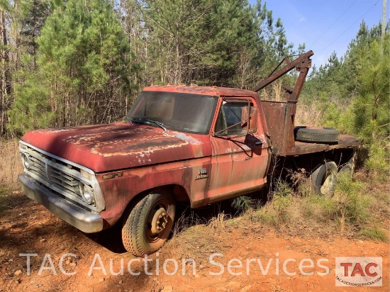 1975 Ford F350 Flatbed