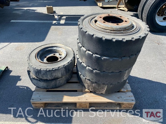 Solid Forklift Tires