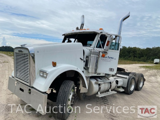 2005 Freightliner Classic 120 Day Cab