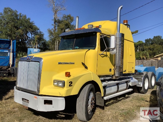 2010 Western Star 4900 Sleeper Cab