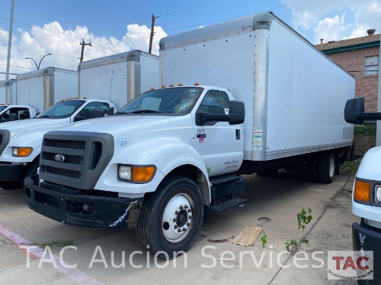 2013 Ford F-750 Box Truck