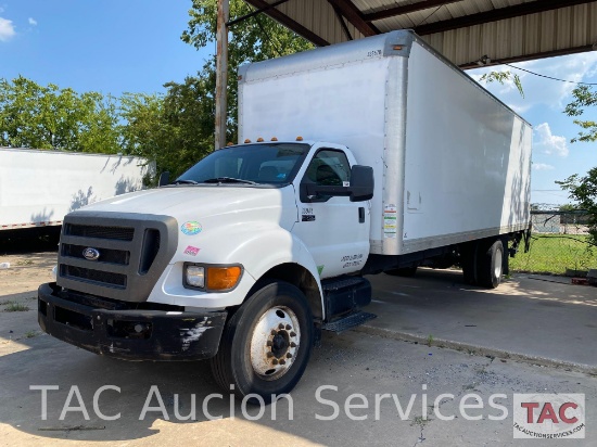 2013 Ford F-750 Box Truck