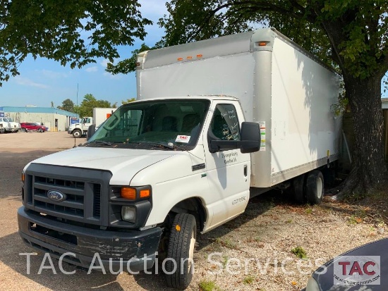 2016 Ford E-350 Cutaway Van