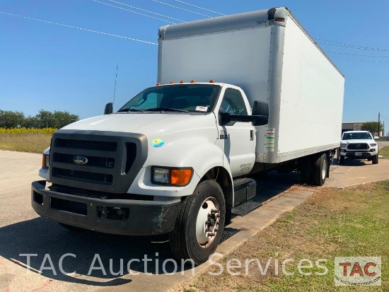 2013 Ford F750 Box Truck