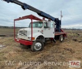 2000 International 4800 4x4 Boom Truck