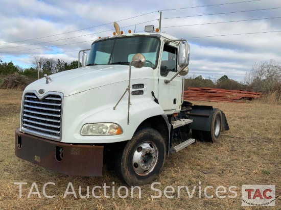 2007 Mack CXN612 Daycab