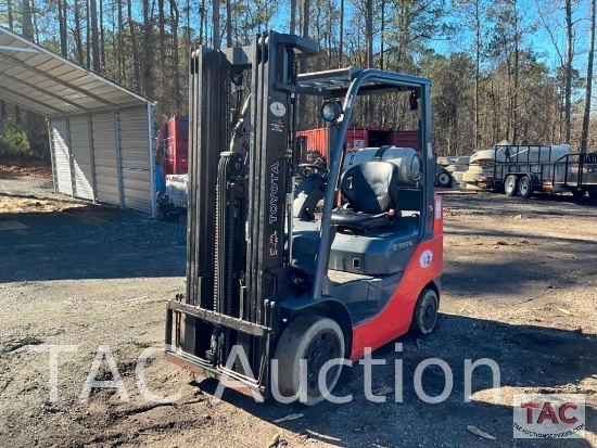 2013 Toyota 8FGCU25 5000lb Forklift