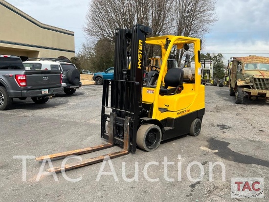2015 Hyster S60FT 6000lb Forklift