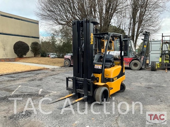 2006 YALE 5000 LB Forklift