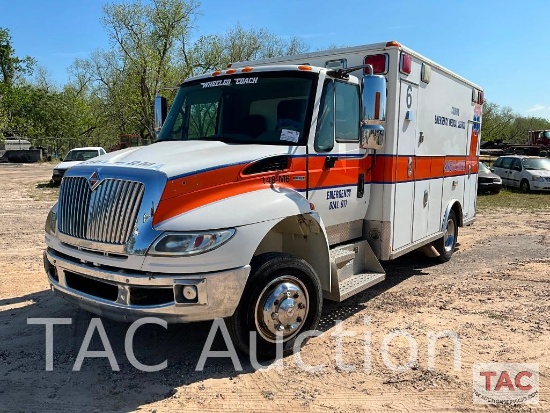 2011 International DuraStar 4400 Ambulance