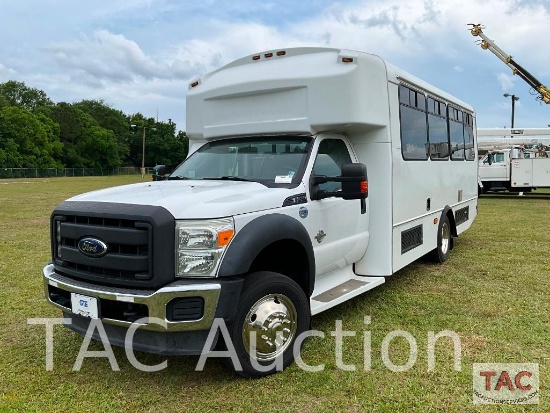 2016 Ford F-550 Shuttle / Handicap Bus
