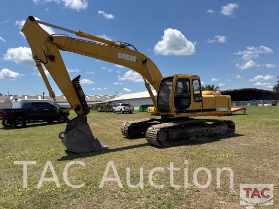 Deere 200LC Hydraulic Excavator