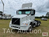 2014 Volvo VNM Day Cab Truck