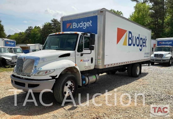 2017 International Durastar 4300 26ft Box Truck