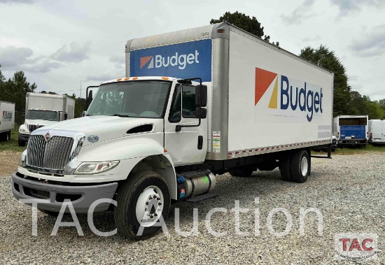 2017 International Durastar 4300 26ft Box Truck
