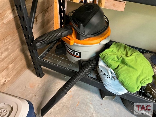 Shop VAC / Battery Powered Electric Cooler