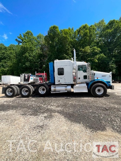 2014 Kenworth T8 Series Heavy Haul