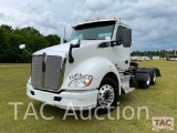 2015 Kenworth T680 Day Cab Truck