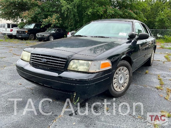 2005 Ford Crown Victoria Passenger Car